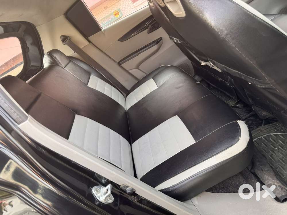 Mahindra Kuv 100 2016-2017 Mfalcon G80 K4, 2017, Petrol