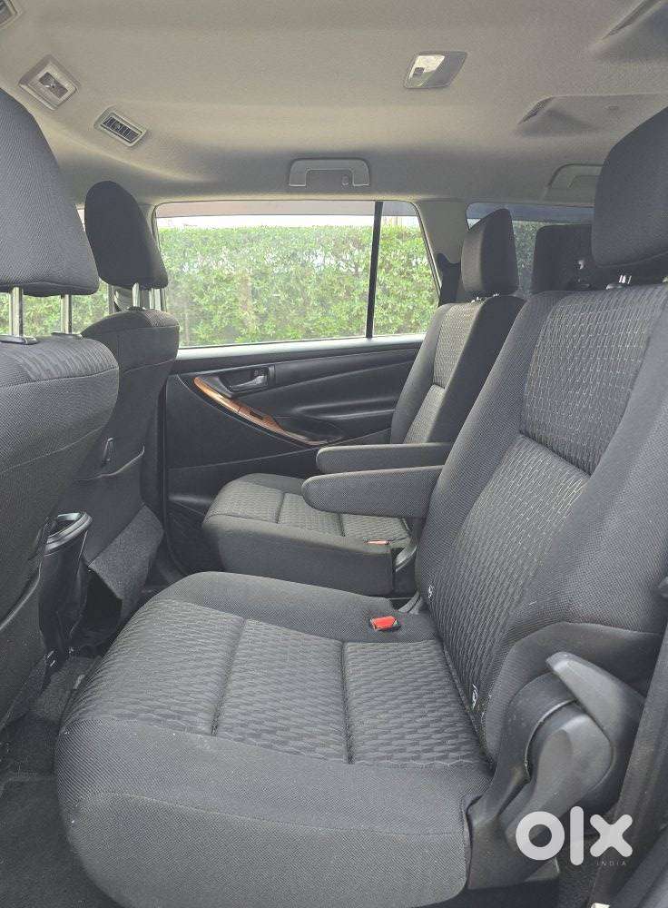 Toyota Innova Crysta [2020-ongoing] 2.7 Gx At 7 Str, 2021, Diesel