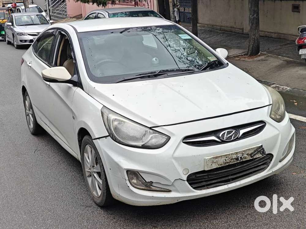 Hyundai Verna 1.6 Sx Crdi (o), 2014, Diesel