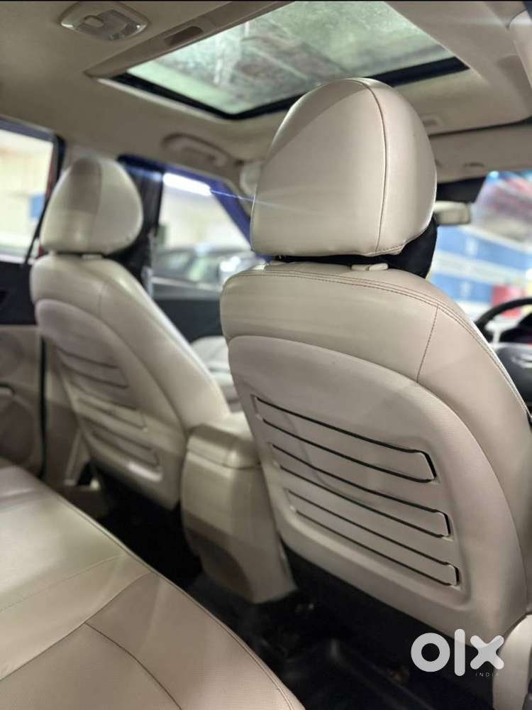Mahindra Xuv300 W8 Option, 2021, Petrol