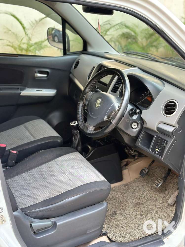 Maruti Suzuki Swift Dzire Vdi (o), 2017, Diesel