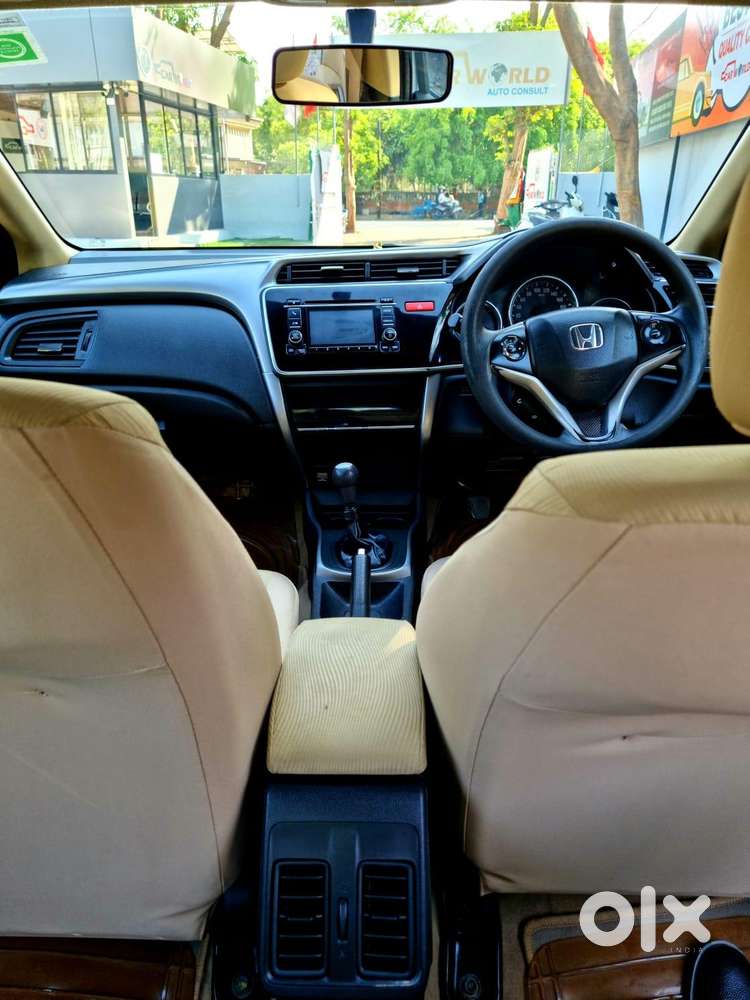 Honda City V At I-vtec, 2015, Petrol