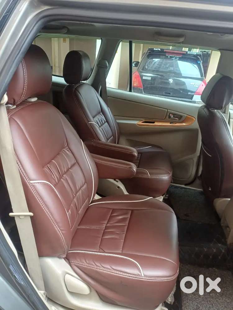 Toyota Innova 2010 Diesel 234539 Km Driven