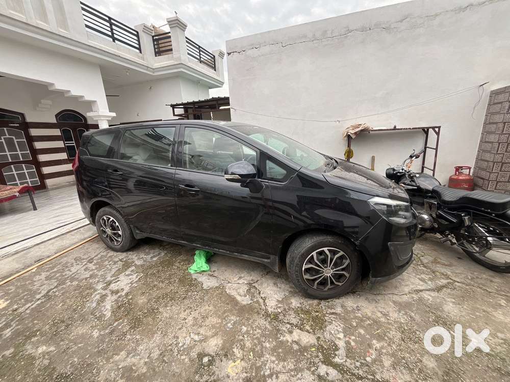 Mahindra Marazzo Diesel 2019