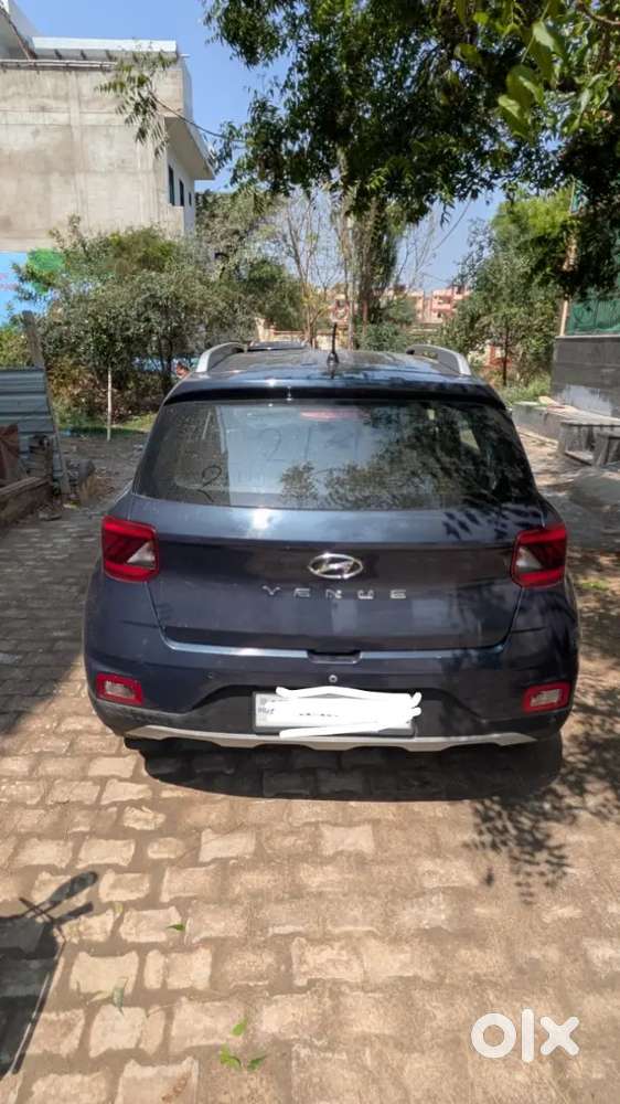 Hyundai Venue 2021 Less Driven Only 29000
