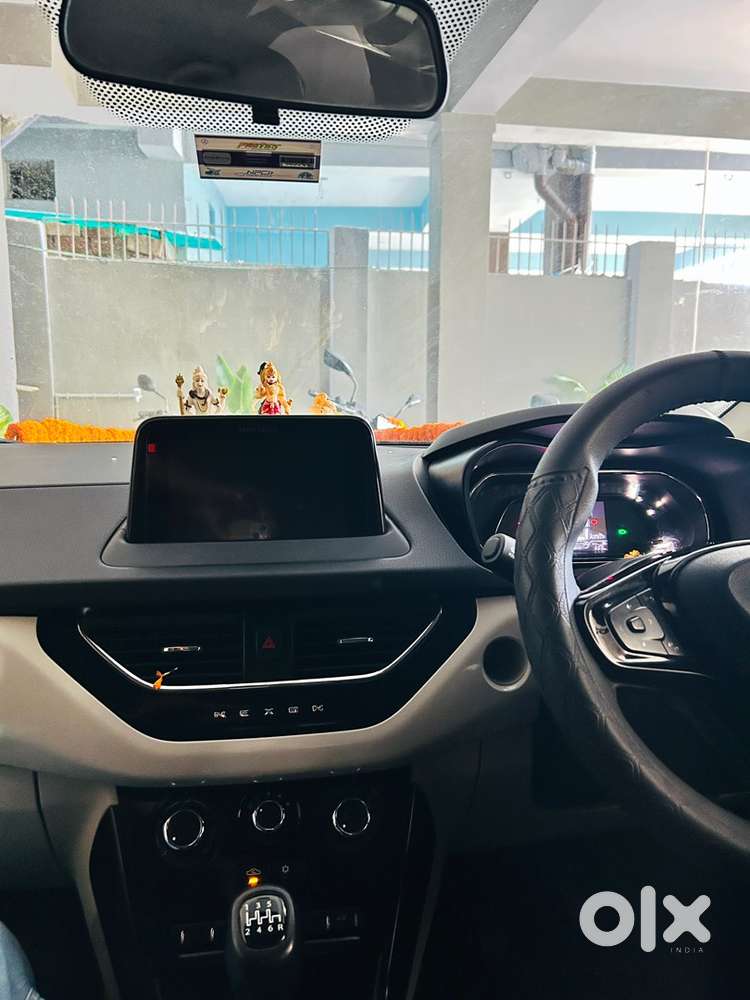 Tata Nexon 2022 Petrol