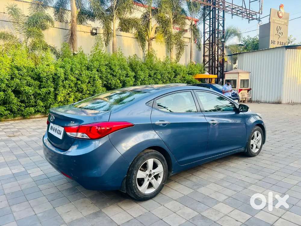 Hyundai Elantra 2012 Petrol Well Maintained