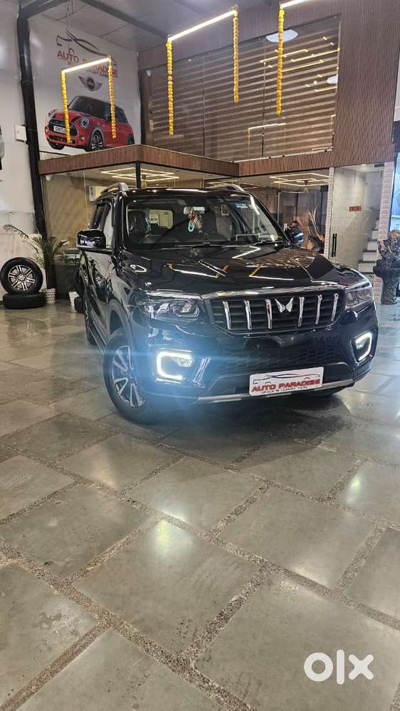 Mahindra Scorpio-n 2.0 Z8 Petrol At 7 Str, 2024, Petrol