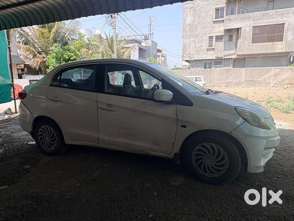 Honda Amaze 2013 Diesel Well Maintained