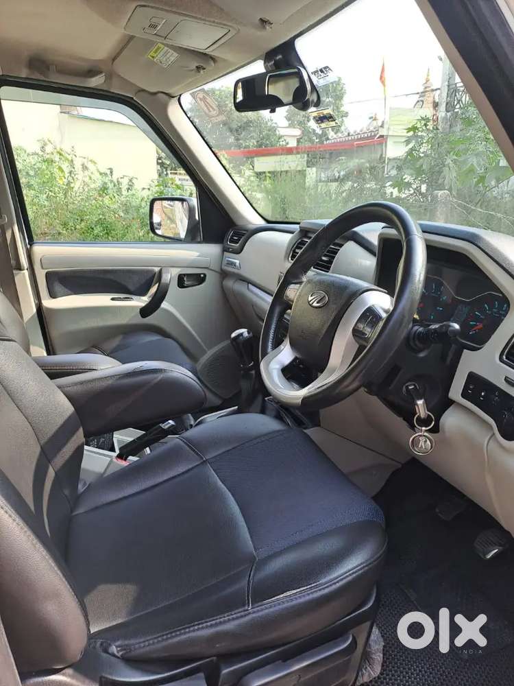 Mahindra Scorpio Classic 2020 Diesel 140000 Km Driven