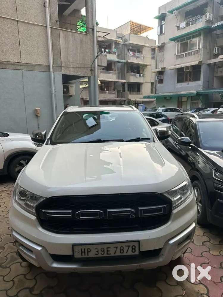 Ford Endeavour 2.2 Titanium 4x2 At | 2018 | Single Owner |