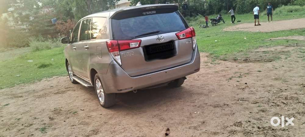 Toyota Innova Crysta 2017 Diesel 118000 Km Driven