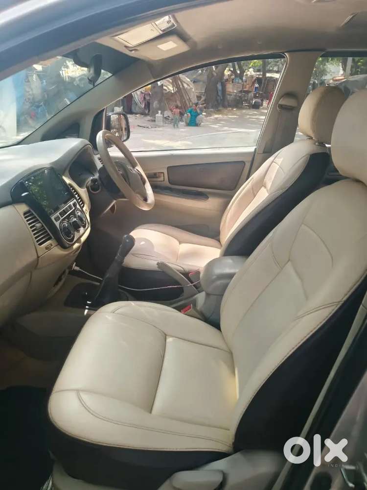 Toyota Innova Diesel 2012