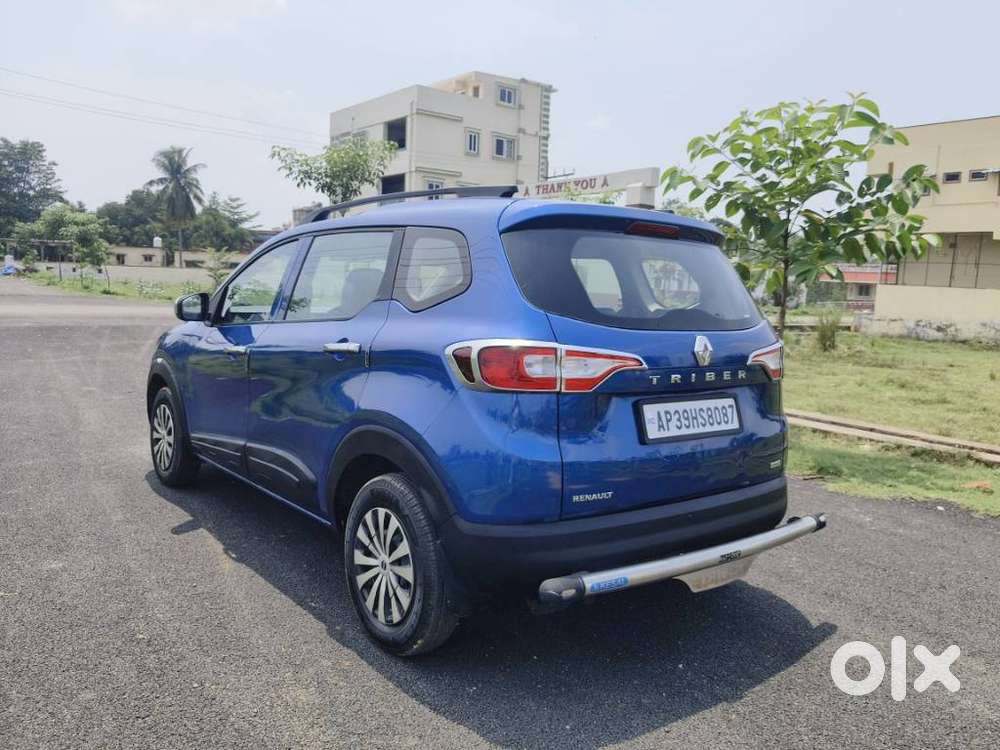 Renault Triber 1.0 Rxe, 2020, Petrol
