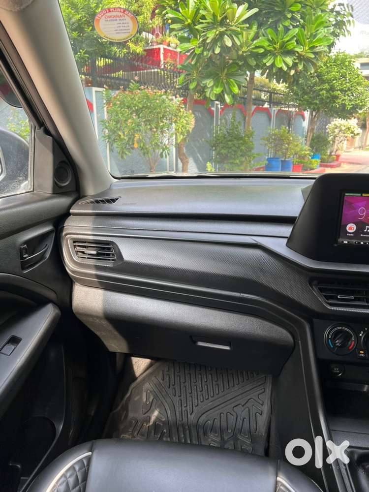 Maruti Brezza 2022 Petrol Full Original In Excellent Condition