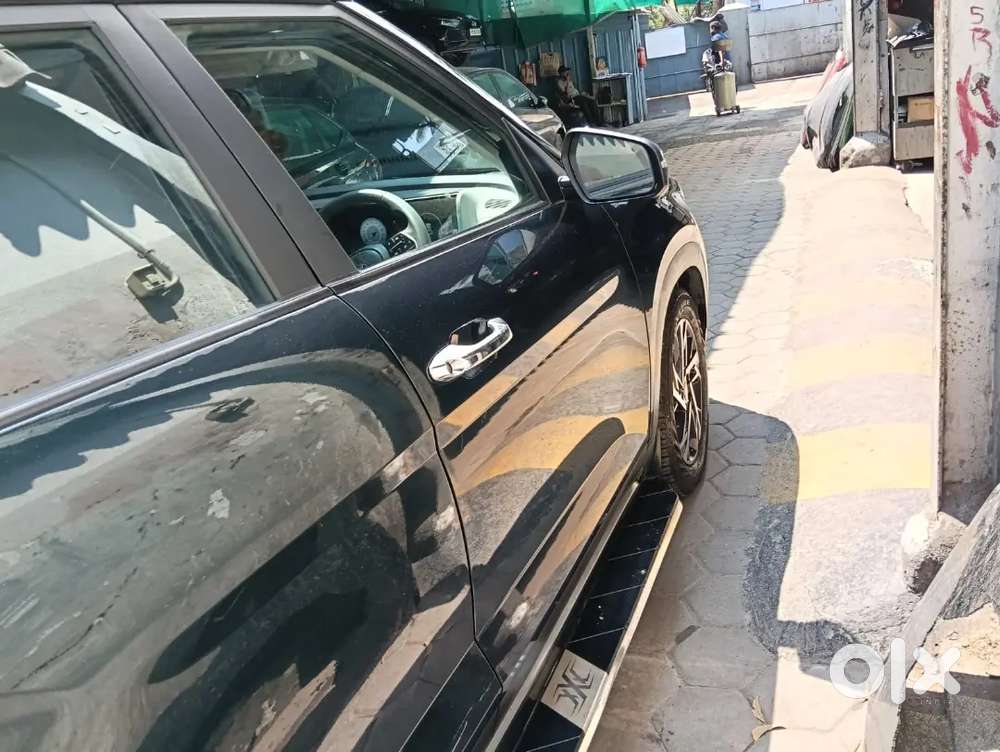 Hyundai Creta 2024 August Petrol 40000 Km Driven Dark Green Colour