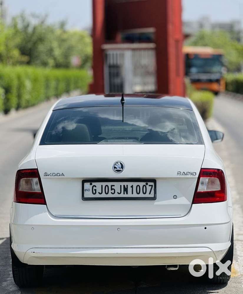 Skoda Rapid 2013-2016 1.5 Tdi At Elegance Black Package, 2015, Diese..