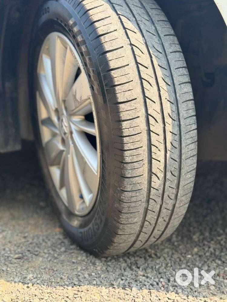 Maruti Suzuki Swift Zxi, 2014, Petrol