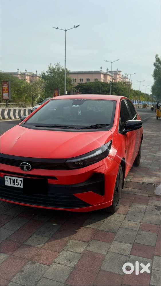 Tata Altroz Petrol Manual 2025
