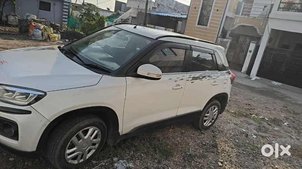 Maruti Suzuki Brezza 2021 Petrol Well Maintained Push Button Start