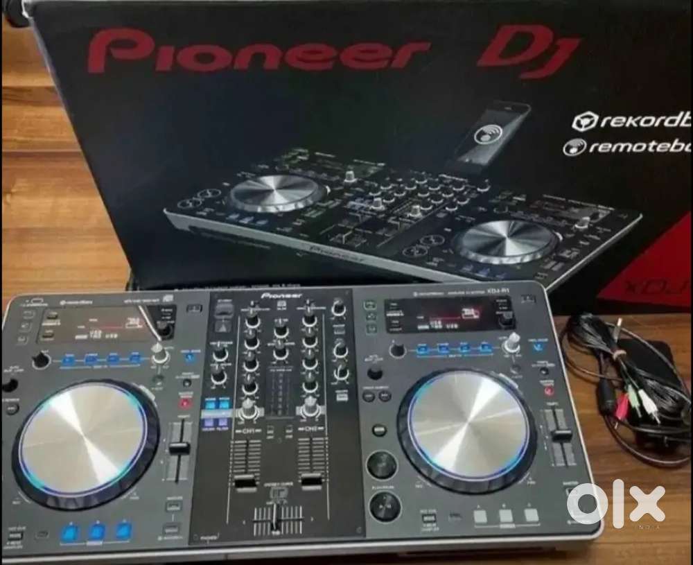 Pioneer XDJR1 WIRELEES DJ controller SYSTEM TVs, Video Audio