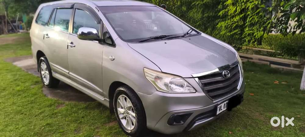 Toyota Innova 2015 Diesel Well Maintained