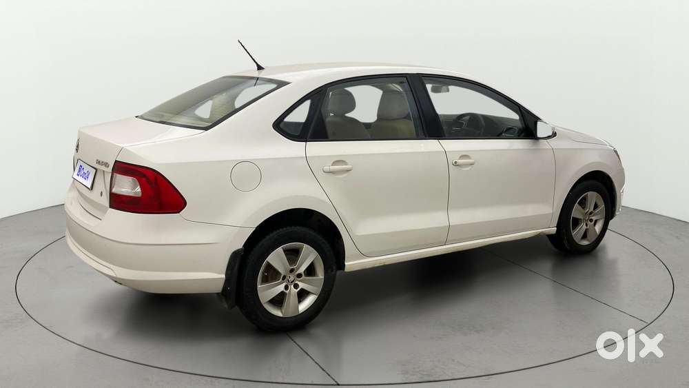 Skoda Rapid 2011-2013 1.6 Mpi Ambition, 2017, Petrol