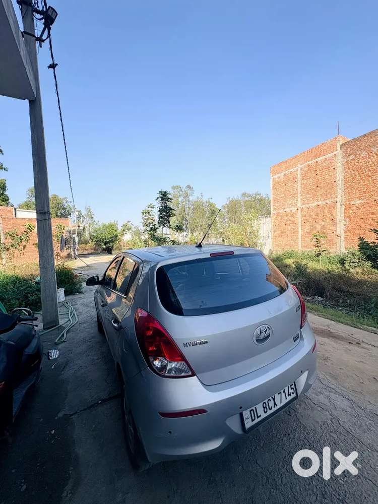 Hyundai I20 2012 December Ki Petrol 105000 Km Driven