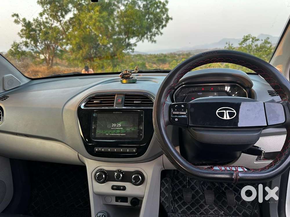 Full Serviced In Showroom