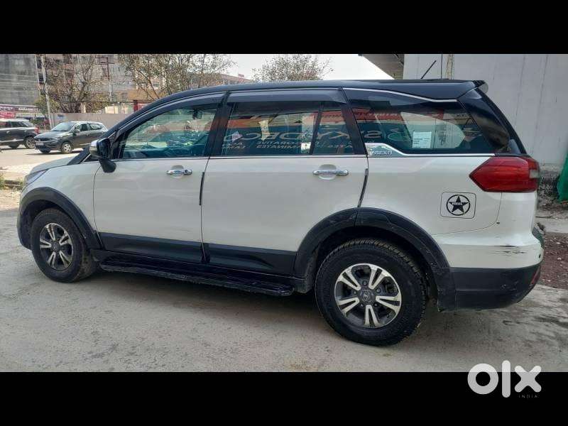 Tata Hexa Xe, 2018, Diesel