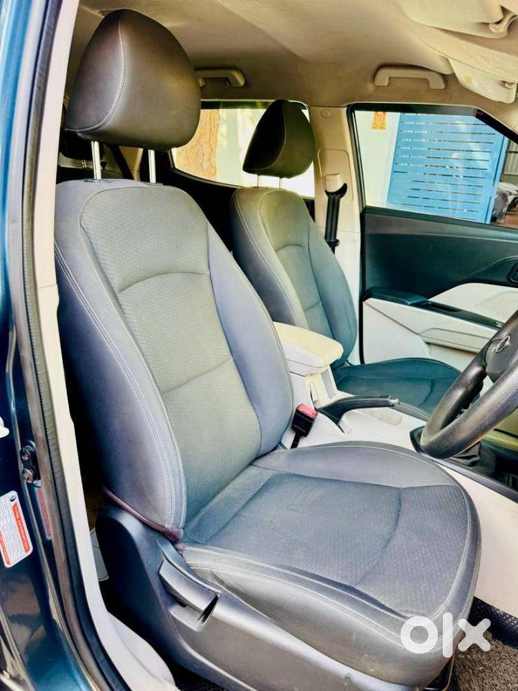 Mahindra Xuv300 W6, 2019, Petrol