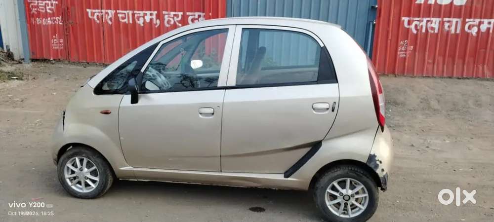 Tata Nano Twist 2012