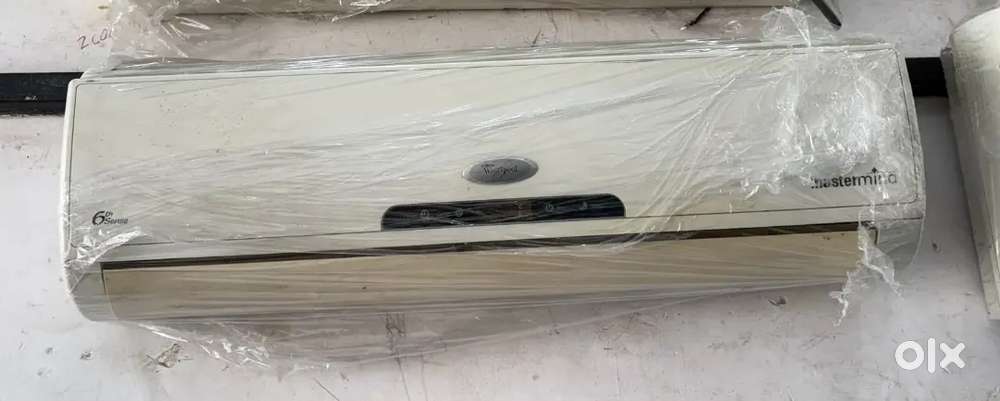 Used air condition in very good condition with warranty