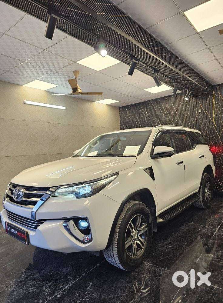 Toyota Fortuner 4x2 At 2.8 Diesel, 2018, Diesel