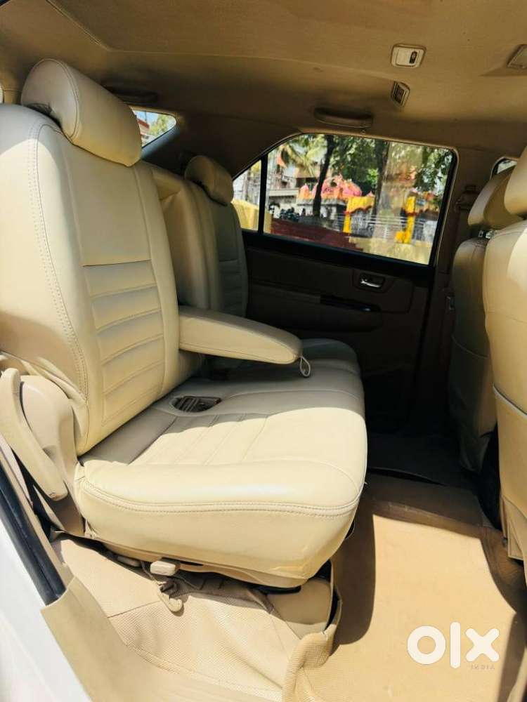 Toyota Fortuner 4x2 At, 2014, Diesel