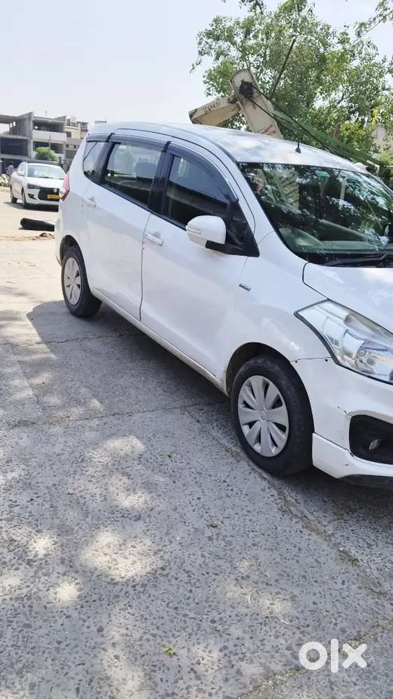 Maruti Suzuki Ertiga 2017 Diesel 72000 Km Driven