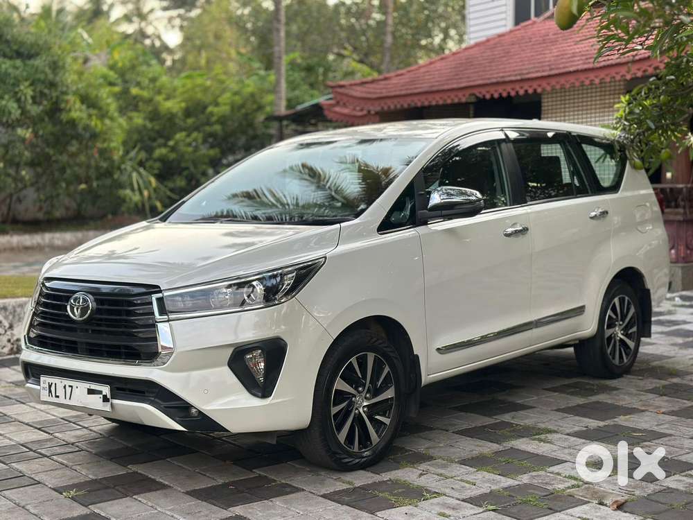 Toyota Innova Crysta 2.4 Z 7 Str, 2022, Diesel