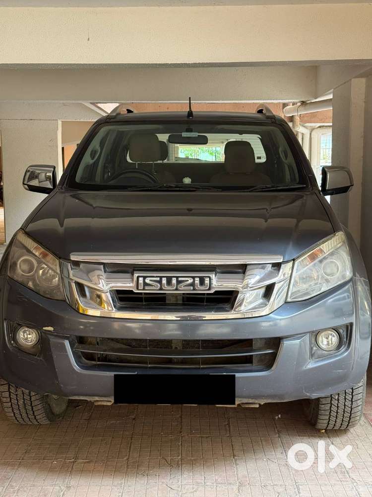 Isuzu D-max V-cross 2017 Model