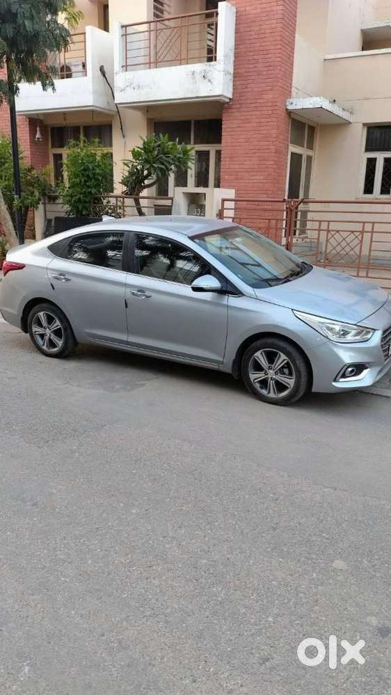 Hyundai Verna 1.5 S Vtvt, 2019, Petrol