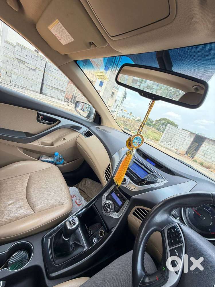 Hyundai Elantra 2013 78000 Kilometer Driven Well Maintainted