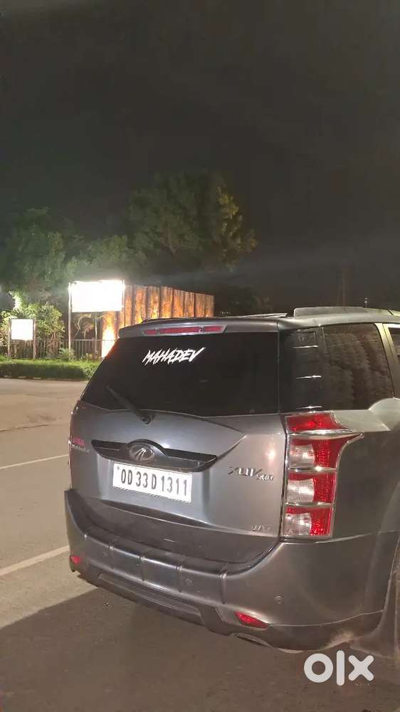 Mahindra Xuv500 2wd 2015