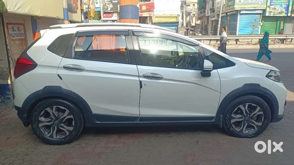 Honda Wr-v 2018 Diesel 80000 Km Top Model Push Button Sunroof