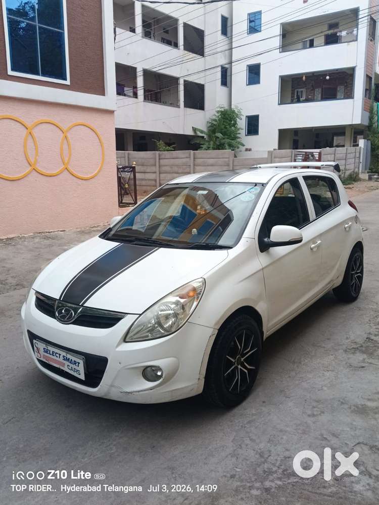 Hyundai I20 Sportz Diesel, 2011, Diesel