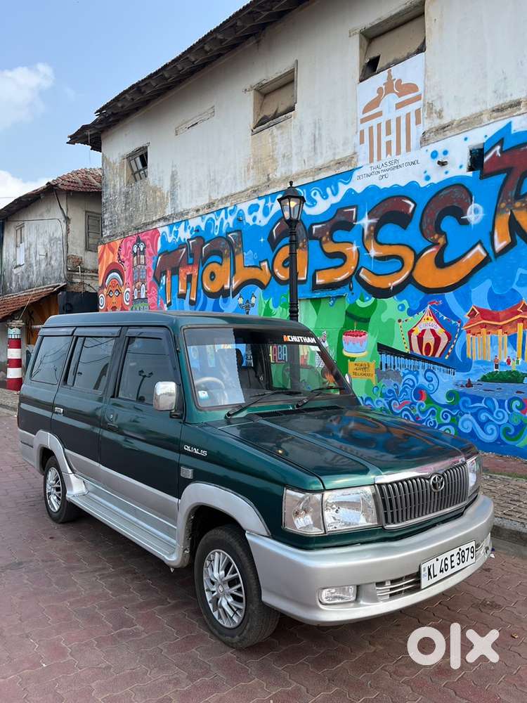 Toyota Qualis 2003 Diesel Well Maintained