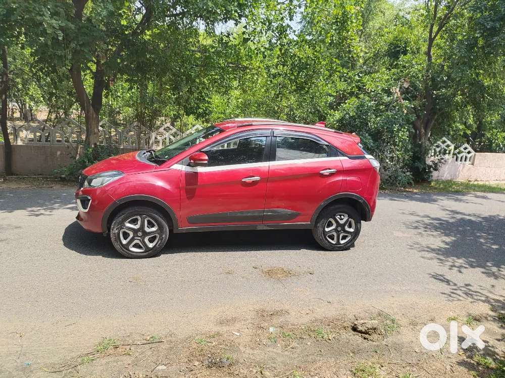 Nexon 2018 Petrol 51000 Km Driven New Tyar New Battery All Original