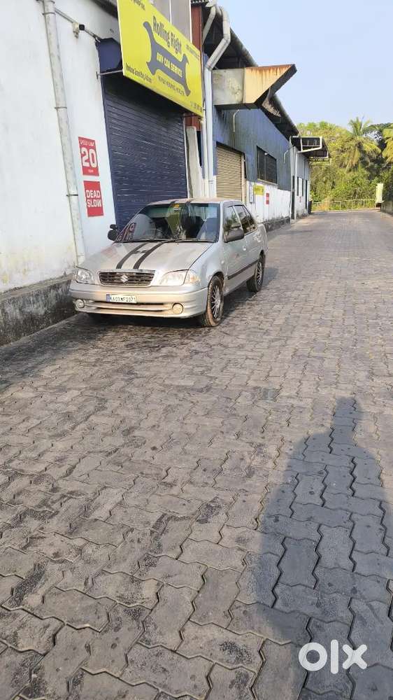 Maruti Suzunki Esteem 2006