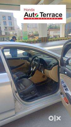 Hyundai Verna 2016-2017 1.6 Vtvt At Sx, 2013, Petrol
