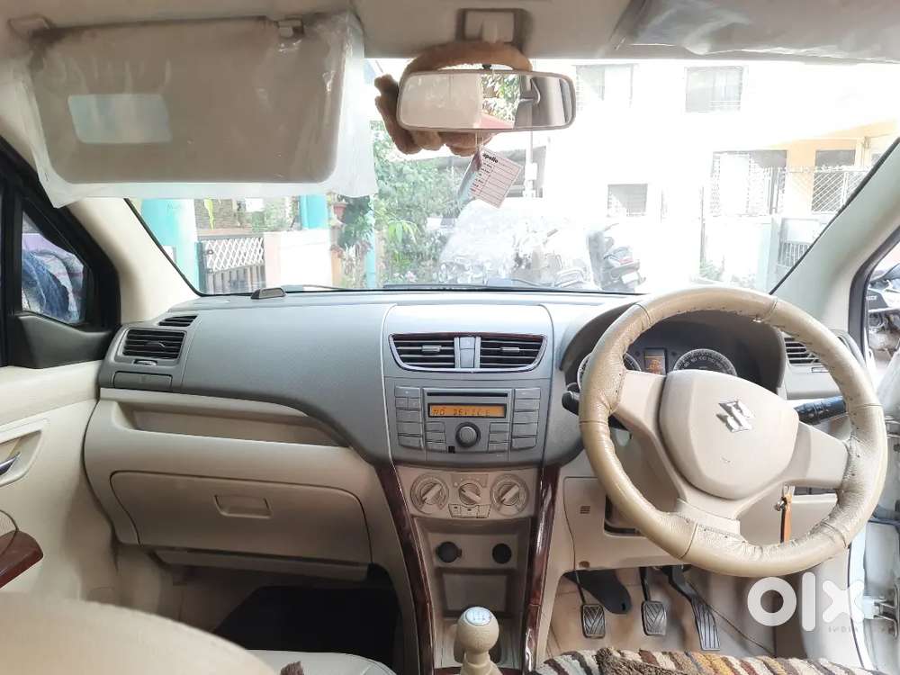 Maruti Suzuki Ertiga 2015 Diesel 63000 Km Driven Showroom History.