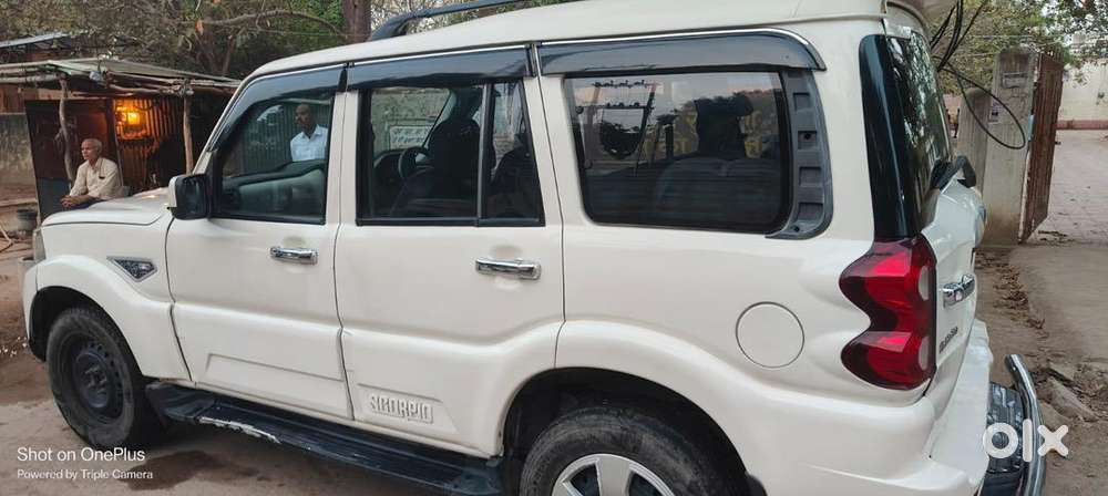 Mahindra Diesel Car 2018