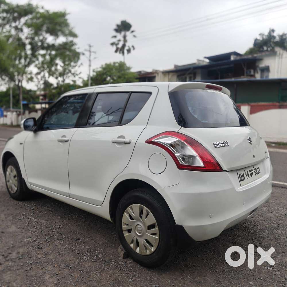 Maruti Suzuki Swift Vxi, 2012, Petrol